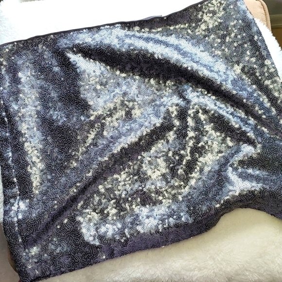 NWT Sequins Skirt Gap Size 6 - Picture 1 of 6